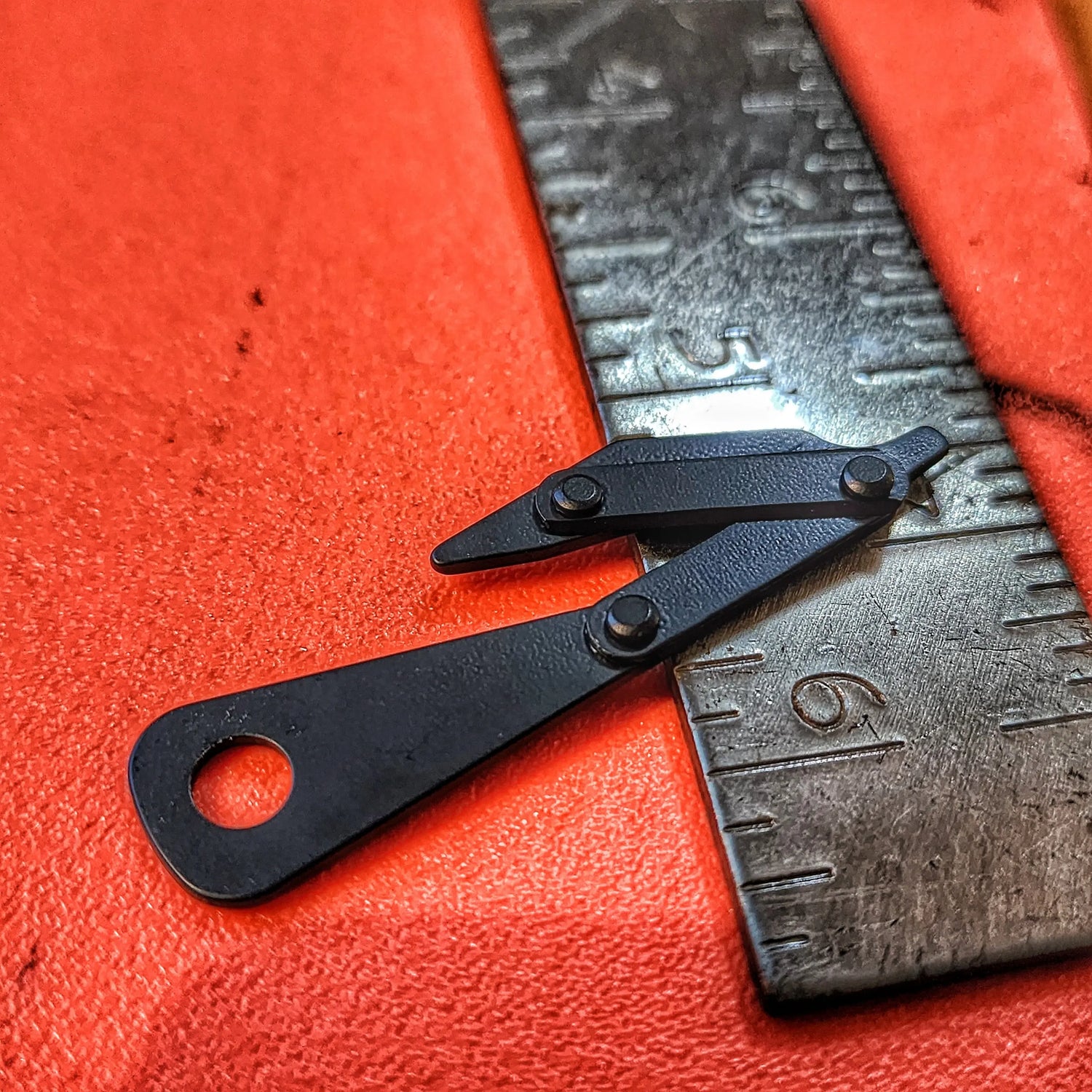 V-Cutter Tool Superesse Straps LLC