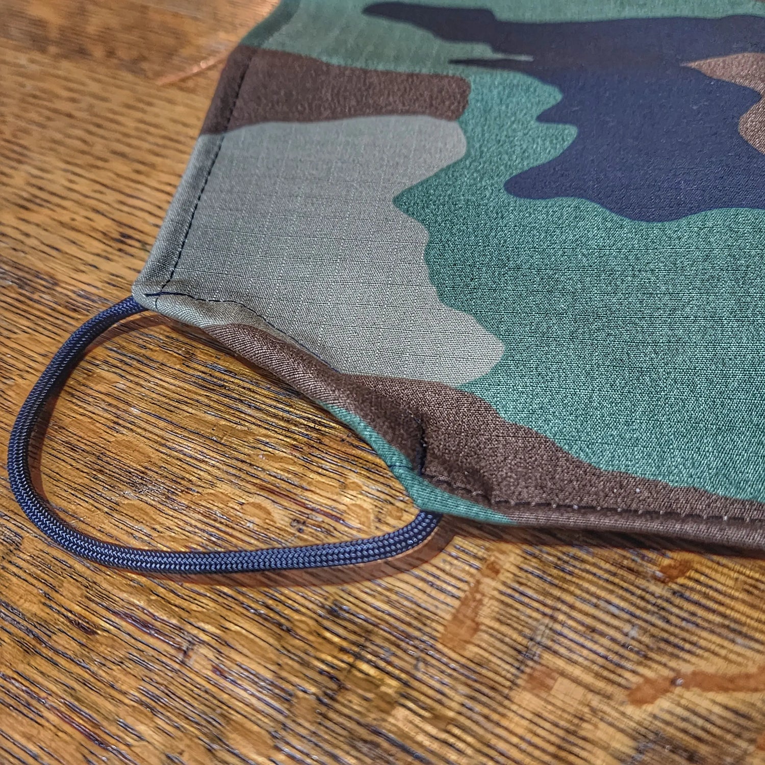 Bunk Towel - Multipurpose oversized bath towel, ground cloth, or privacy curtain. Superesse Straps LLC