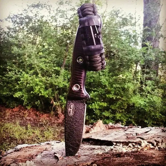 Camper Strap - Outdoor, Hike, & Kayak ready Survival Fire Starter Paracord Bracelet. Superesse Straps LLC
