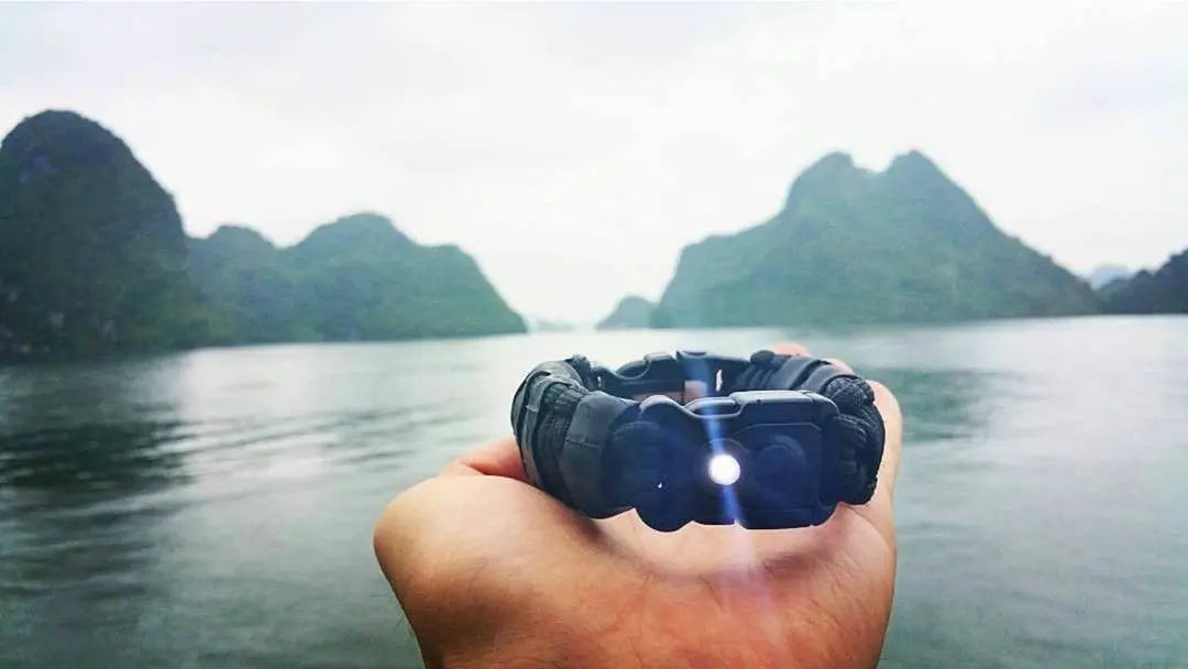 EDC Prepper - Paracord Bracelet Urban Tool Kit Equipped w/ LED Light, fire starter, blade, compass. Superesse Straps LLC