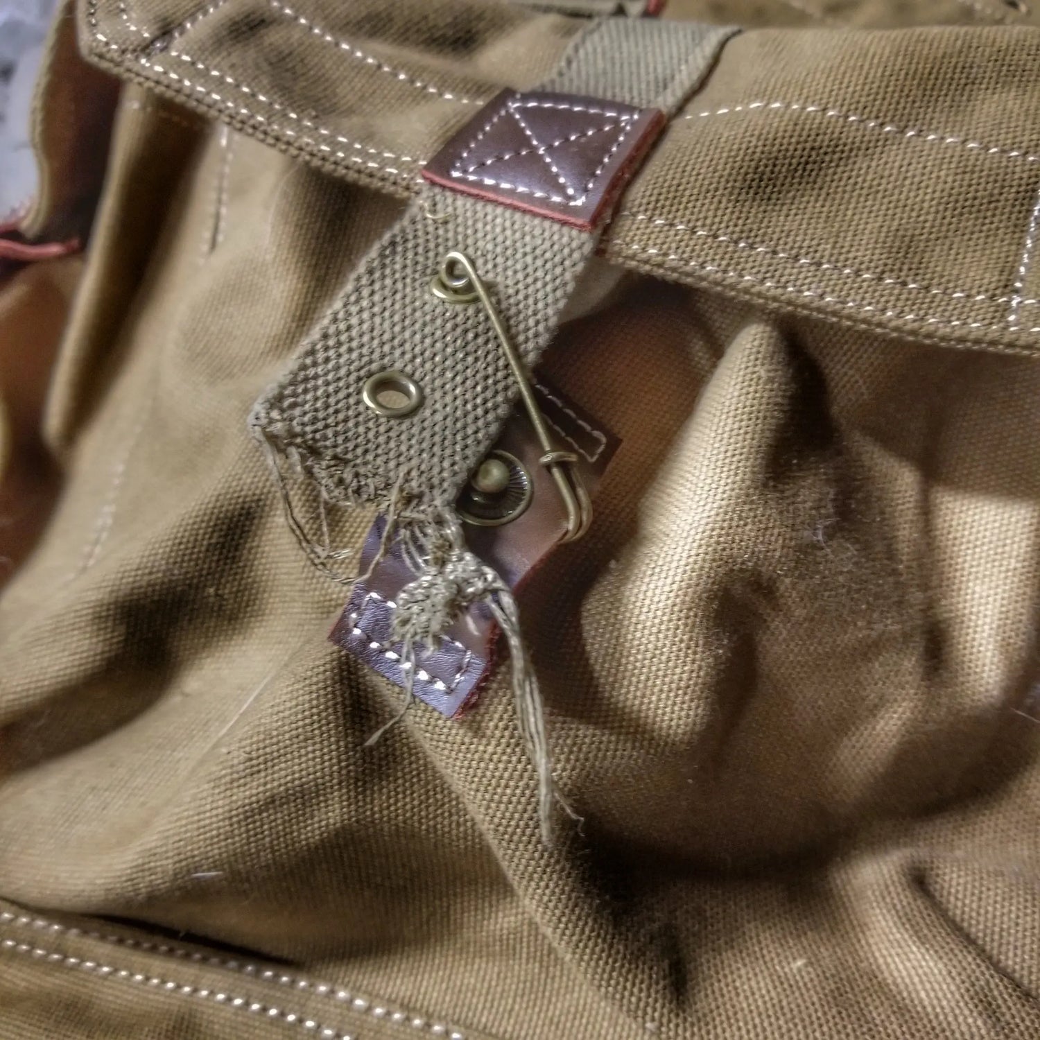 Bushcraft Safety Pin - Heavyduty Single Wire Steel Pin Superesse Straps LLC