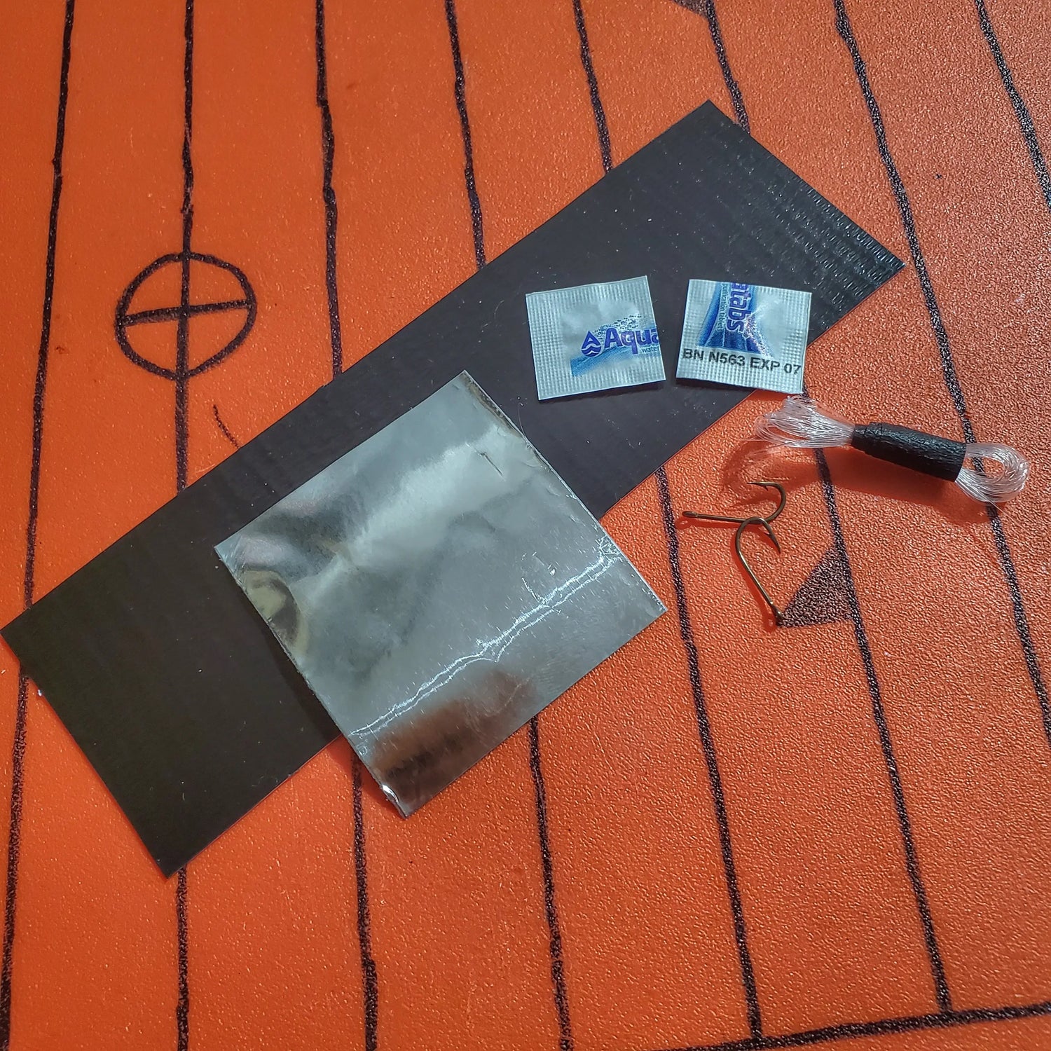 EDC Prepper - Paracord Bracelet Urban Tool Kit Equipped w/ LED Light, fire starter, blade, compass. Superesse Straps LLC