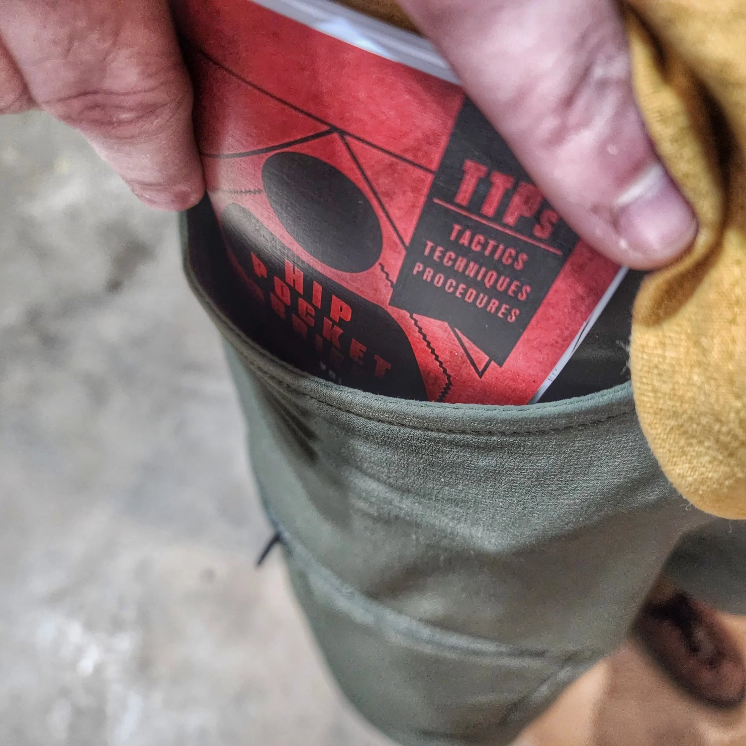 Hip Pocket Brief Volume 2 - Tactics, Techniques, and Procedures for the Everyday Civilian Superesse Straps LLC