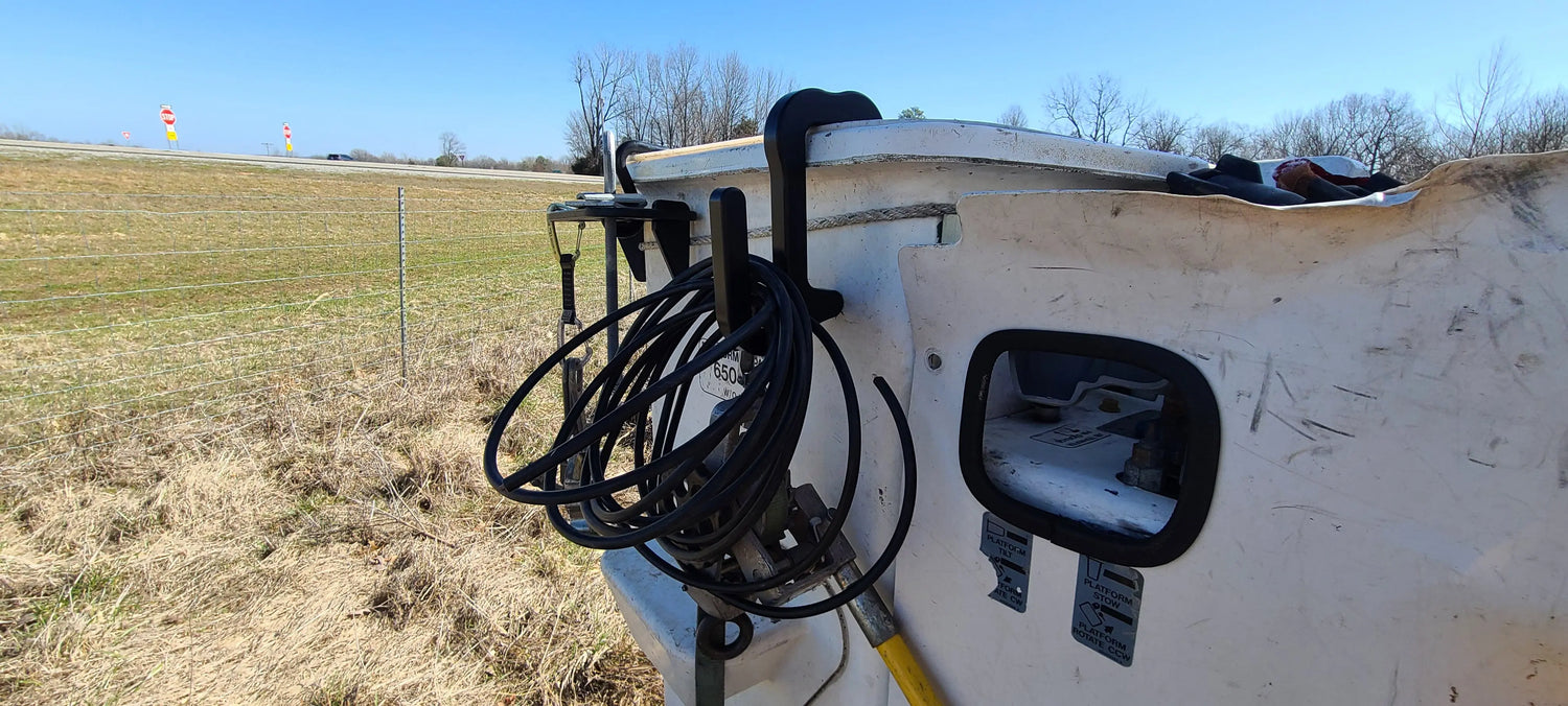 Journeyman Gear The HIGHLINER Bucket Hook Journeyman Gear
