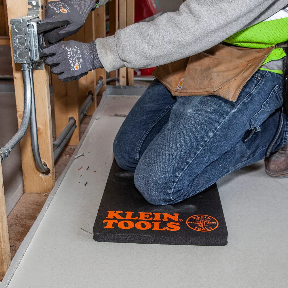 Klein Tradesman Pro™ Standard Kneeling Pad Klein Tools