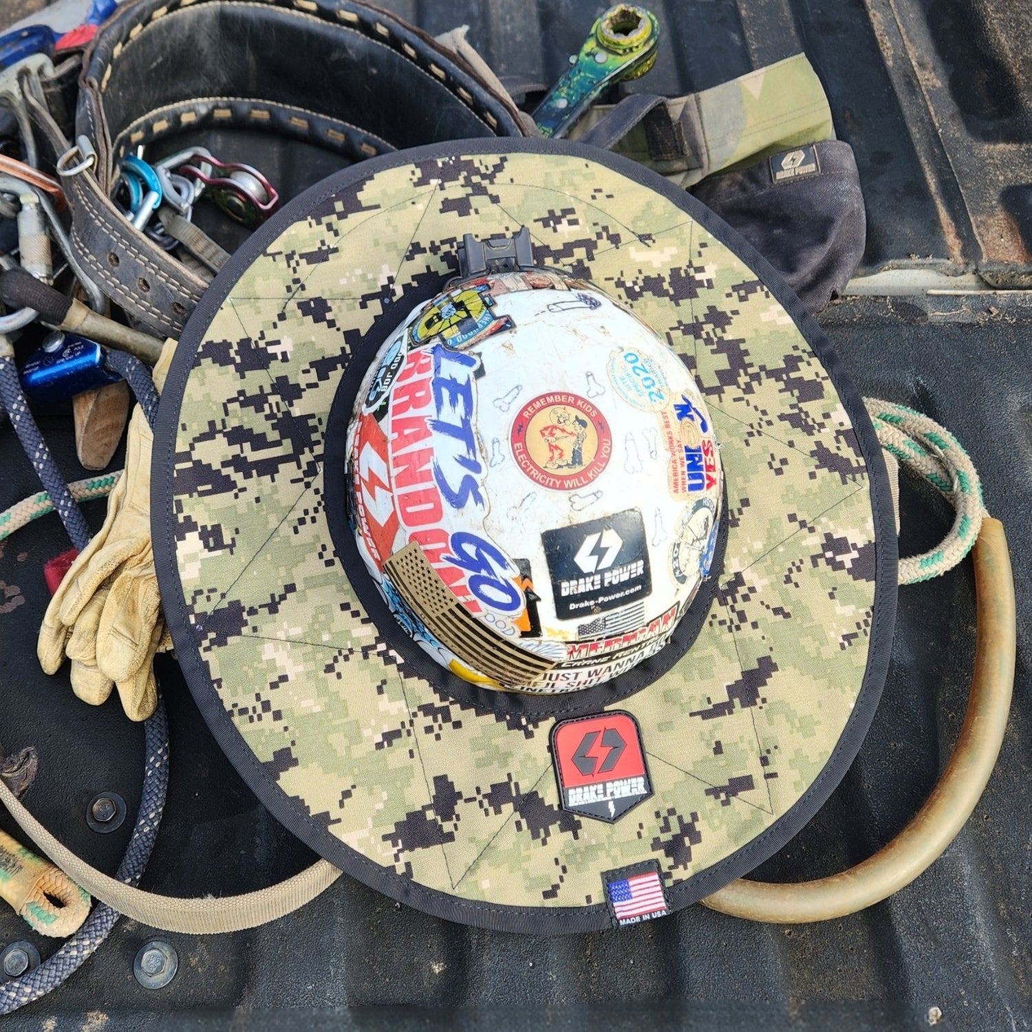 DRAKE POWER SUN SHADES