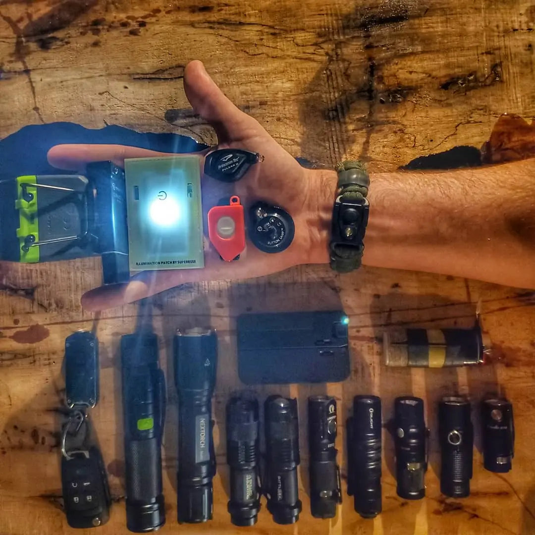 Illumination Patch Kit: Built-in Flashlight and Chemlight Morale Patch Superesse Straps LLC