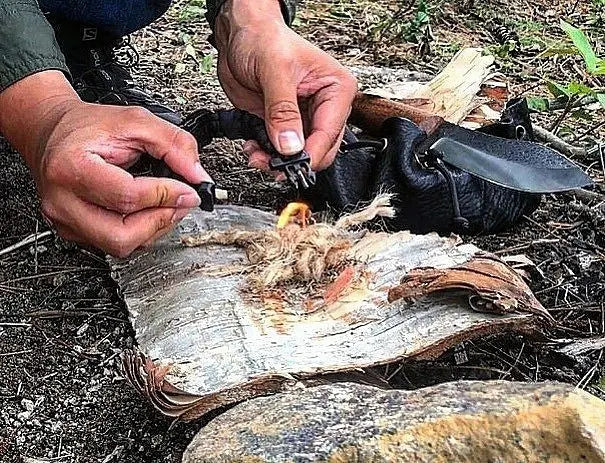 EDC Prepper - Paracord Bracelet Urban Tool Kit Equipped w/ LED Light, fire starter, blade, compass. Superesse Straps LLC