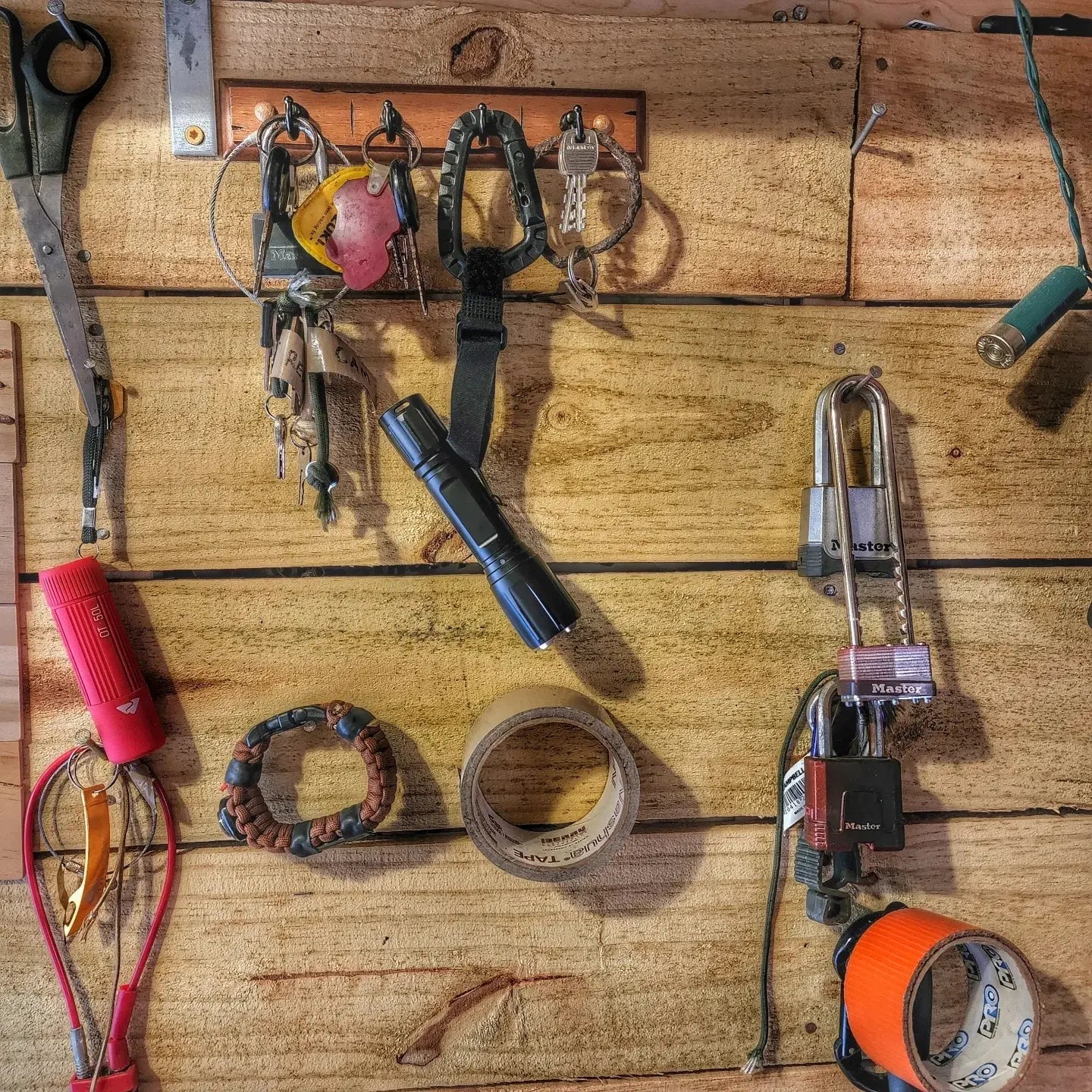 Camper Strap - Outdoor, Hike, & Kayak ready Survival Fire Starter Paracord Bracelet. Superesse Straps LLC