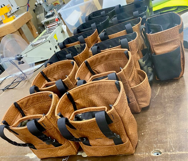 DRAKE POWER LEATHER DITTY BAG