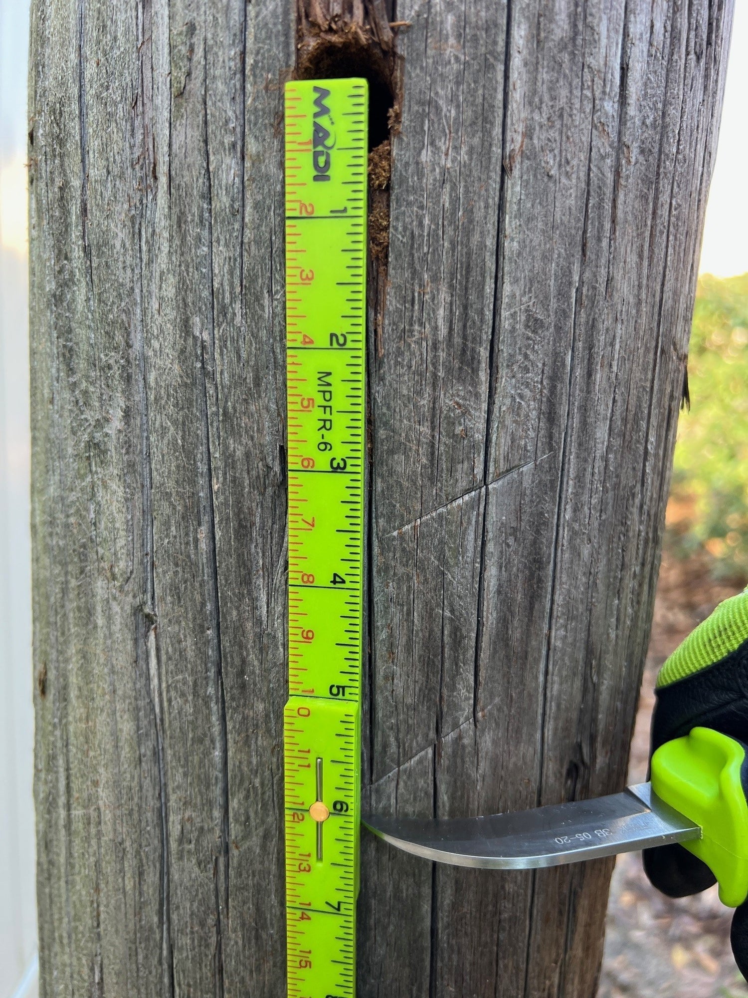 Madi - 6' Fiberglass Folding Ruler