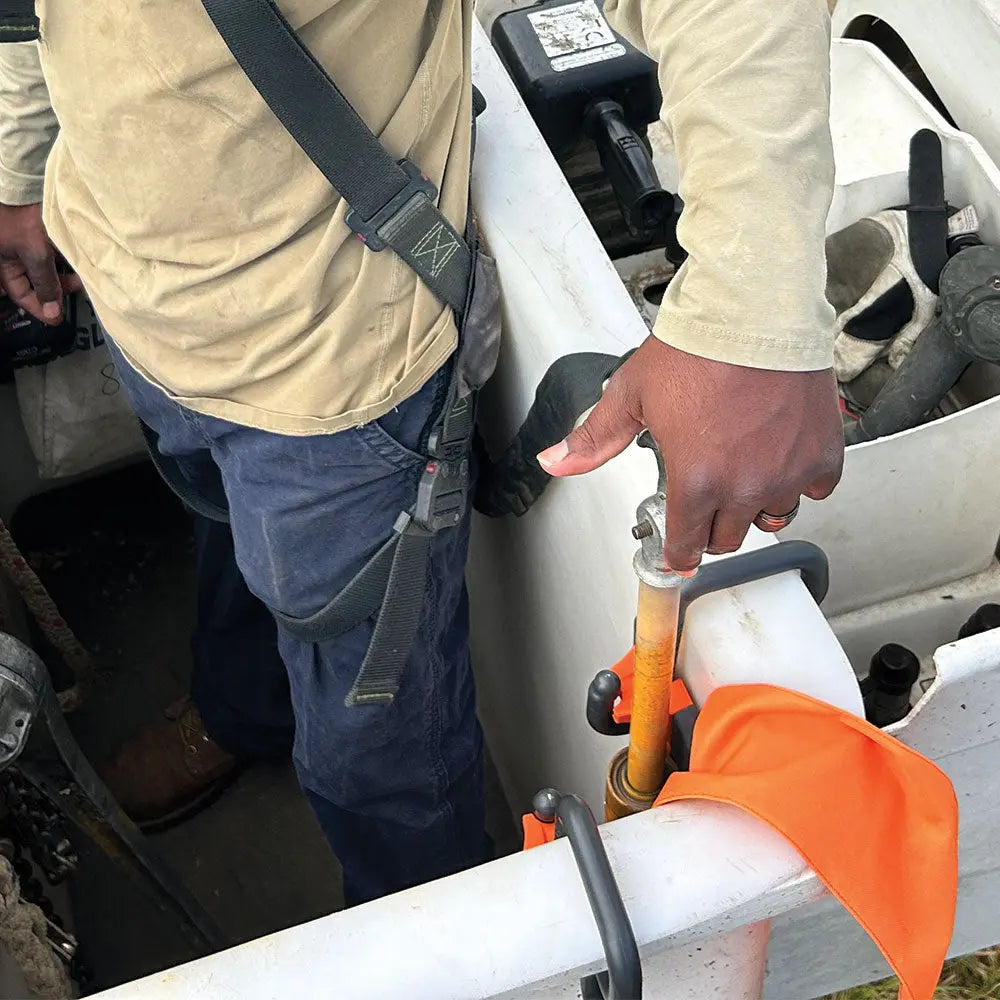 Klein - Hot Stick Holder, S-Hook Klein Tools