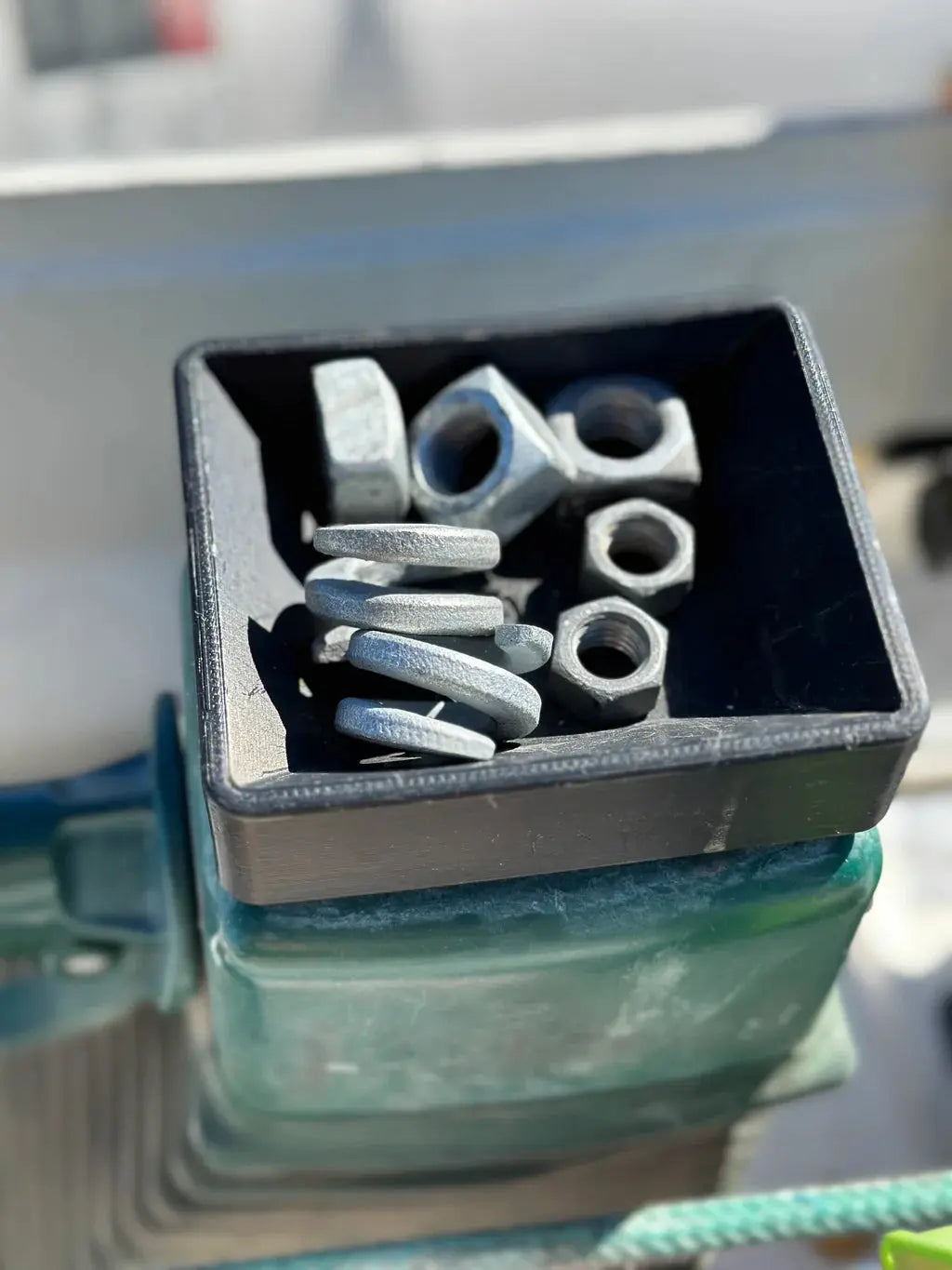 3 Phase Line Products - Handle Tray 3 Phase Line Products