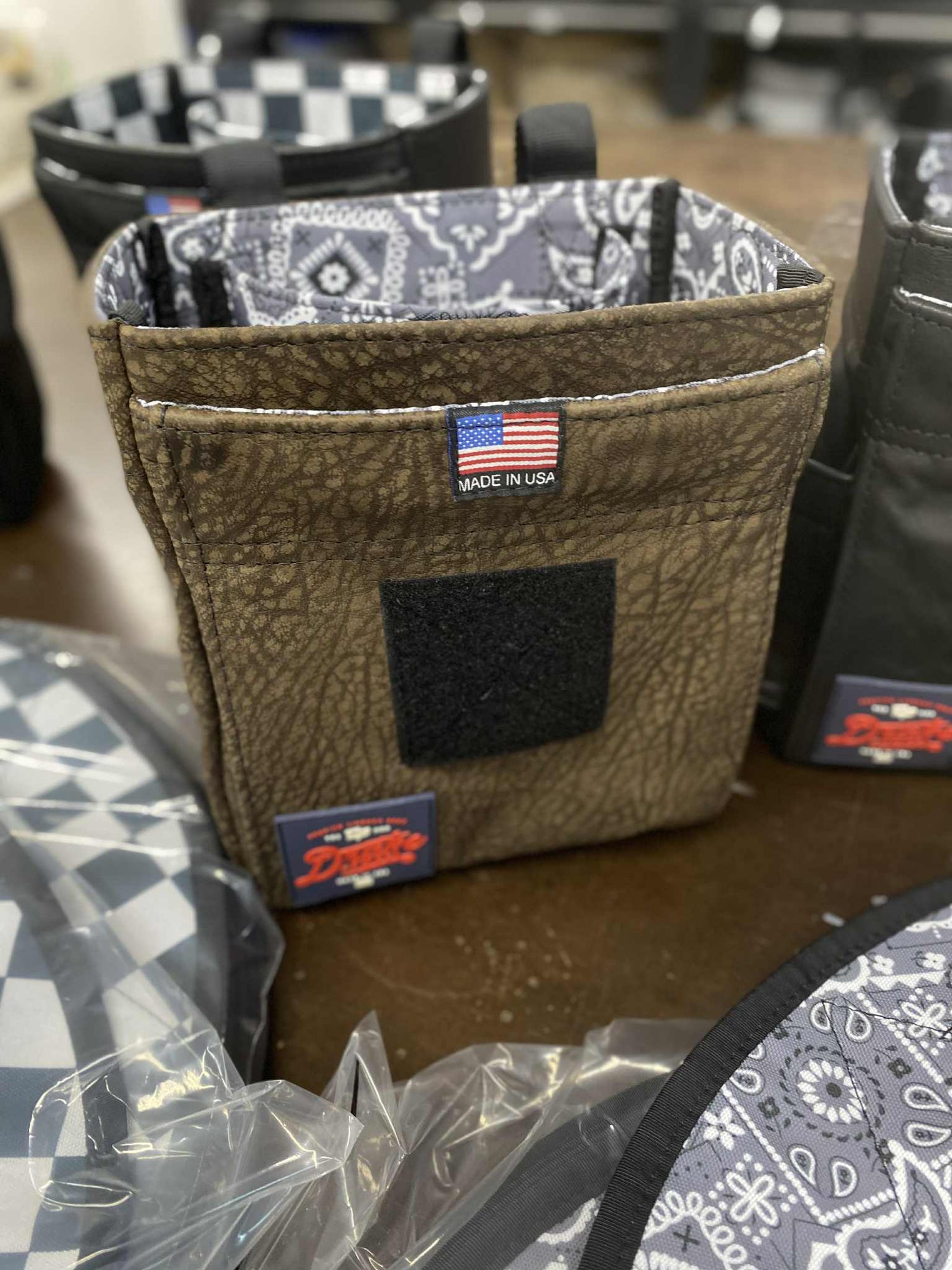 DRAKE POWER LEATHER DITTY BAG