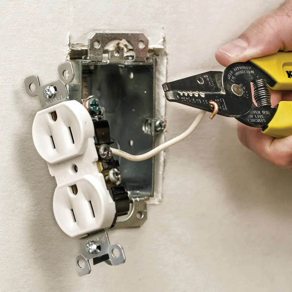 Klein Wire Stripper/Cutter (10-18 AWG Solid) Klein Tools