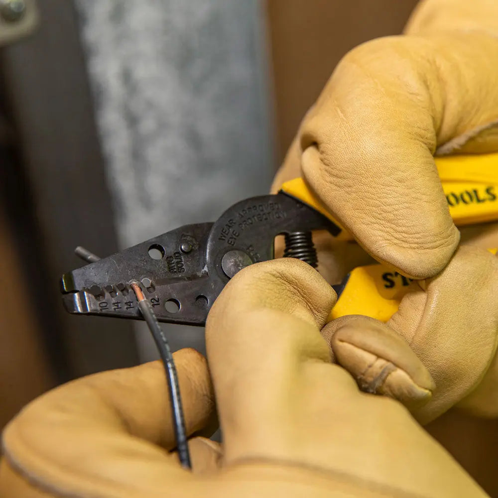 Klein Dual-Wire Stripper/Cutter for Solid Wire Klein Tools