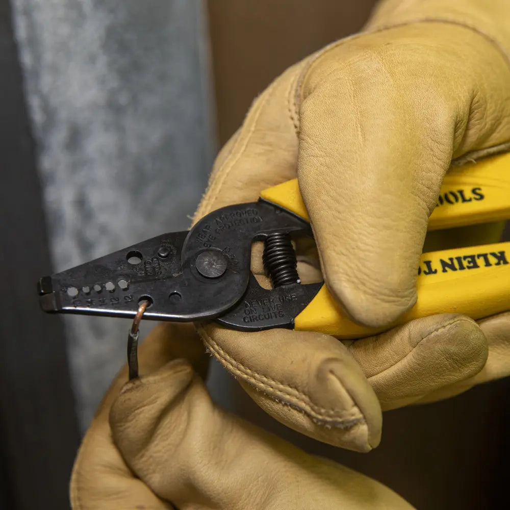 Klein Dual-Wire Stripper/Cutter for Solid Wire Klein Tools