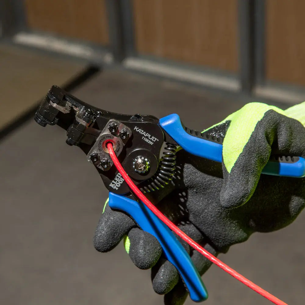 Klein Katapult® Wire Stripper and Cutter for Solid and Stranded Wire Klein Tools