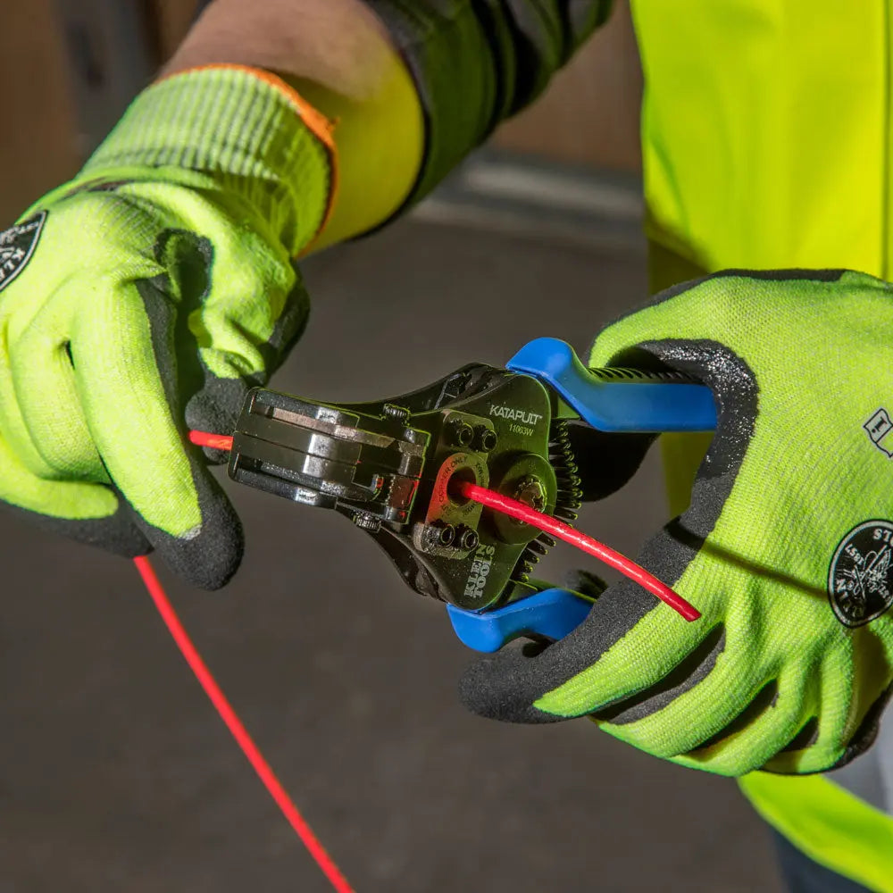 Klein Katapult® Wire Stripper and Cutter for Solid and Stranded Wire Klein Tools