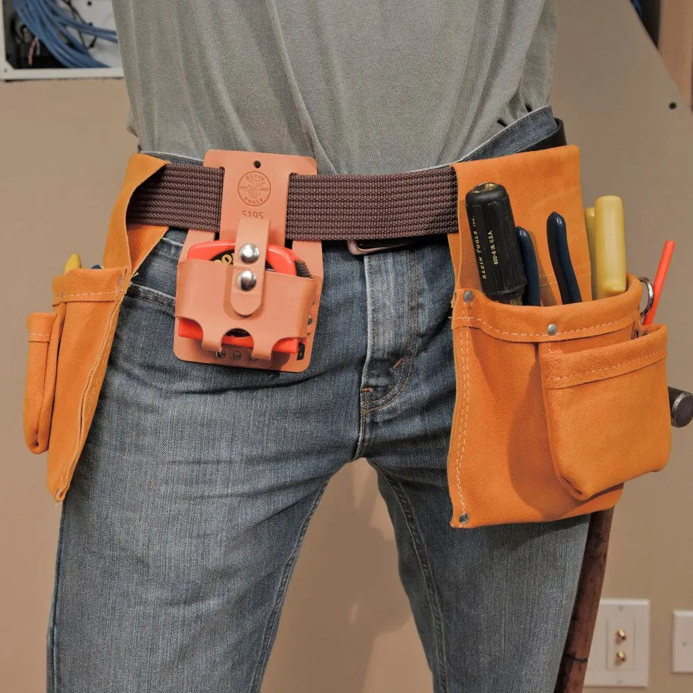 Klein Tape Measure Holder, Leather, Medium Klein Tools