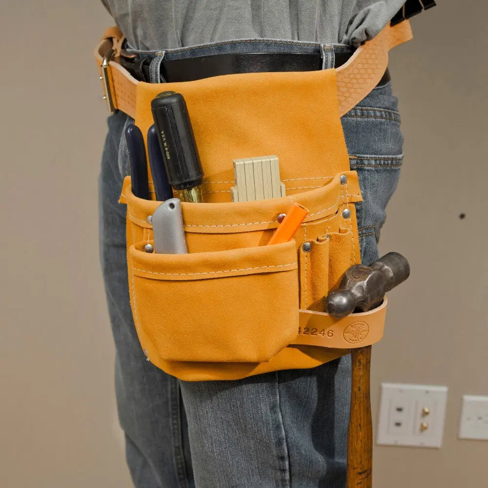 Klein Left-Hand Nail and Tool Pouch Klein Tools