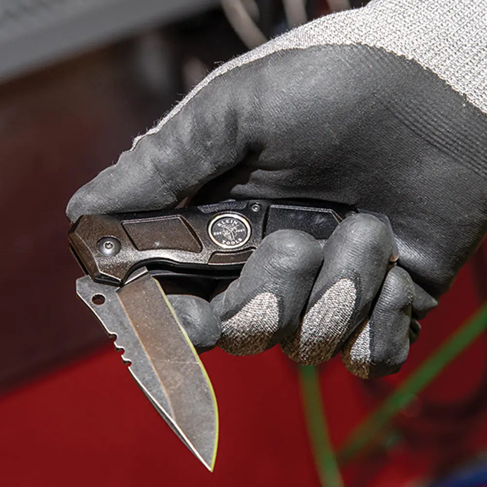 Klein Electrician’s Bearing-Assisted Open Pocket Knife Klein Tools