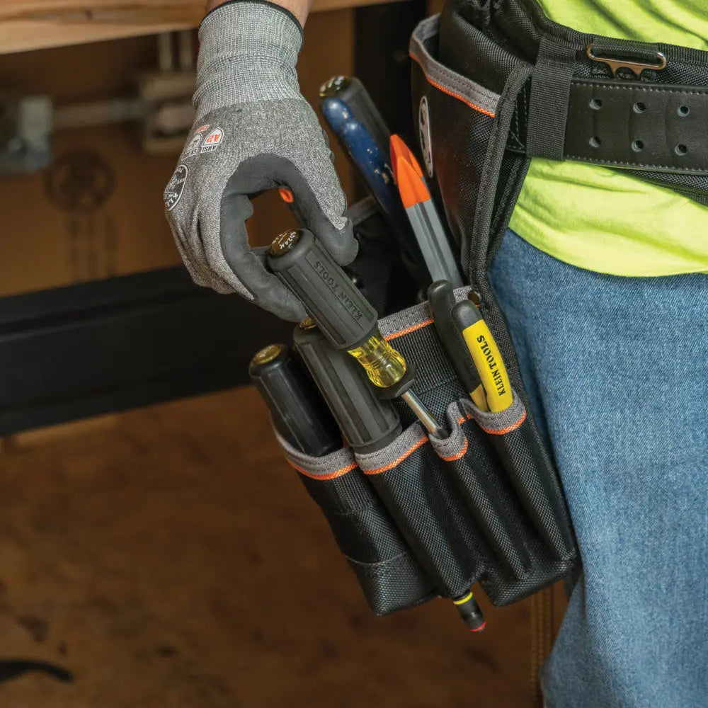 Klein Slotted Screw Holding Driver Kit, 3/16-Inch and 1/4-Inch Klein Tools