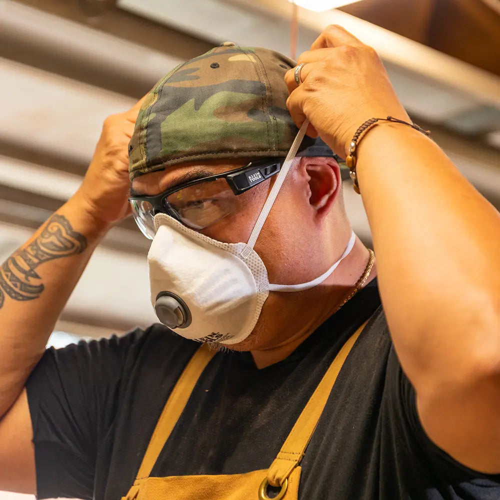 Klein N95 Disposable Respirator, 3-Pack Klein Tools