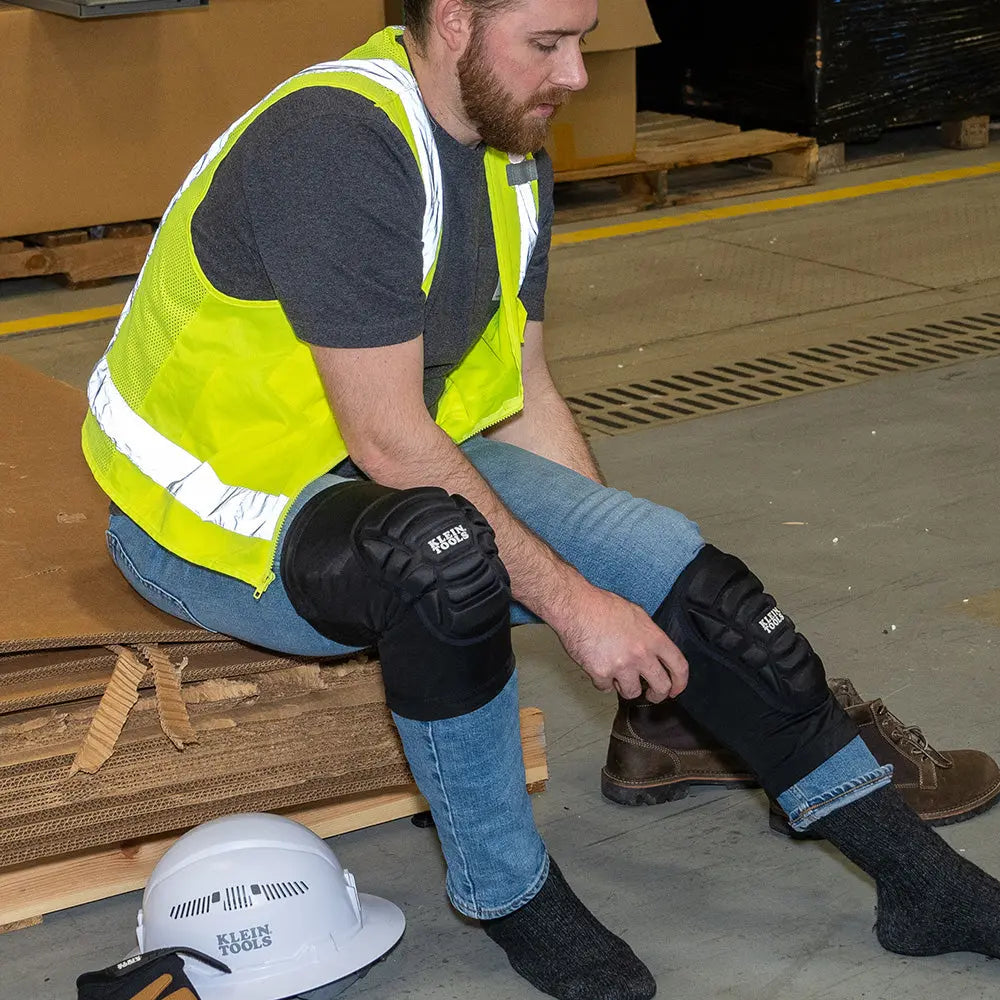 Klein Lightweight Knee Pad Sleeves, M/L Klein Tools