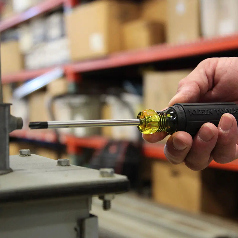 Klein #2 Combo Tip Driver, 4-Inch Fixed Blade Klein Tools