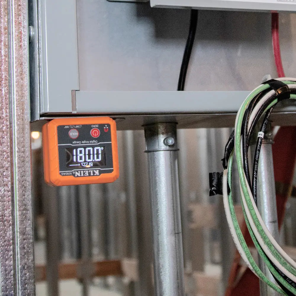 Klein Digital Angle Gauge and Level Klein Tools