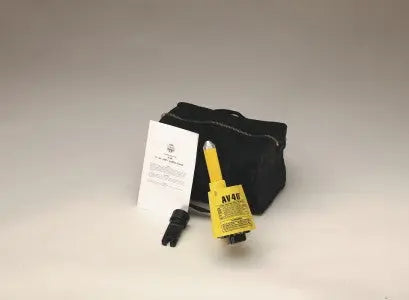 Bierer Non-Contact URD And Overhead Voltage Indicator - AV40 Bierer