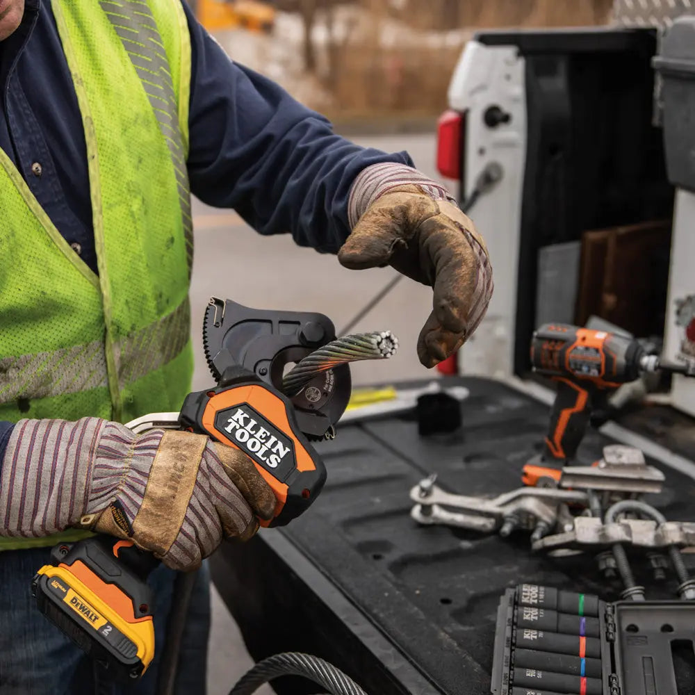 Klein Battery-Operated EHS Closed-Jaw Cutter, 2 Ah Klein Tools
