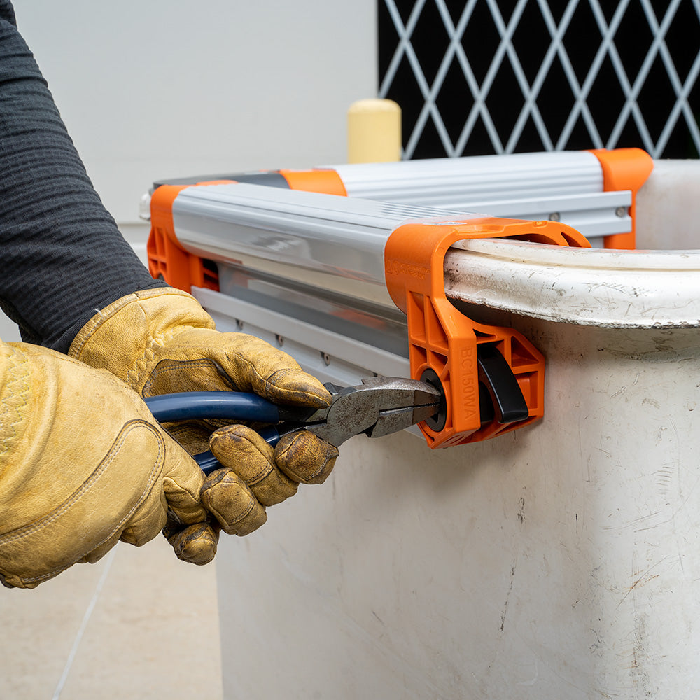 Klein 1.5 Man Wall Assembly, Rail System