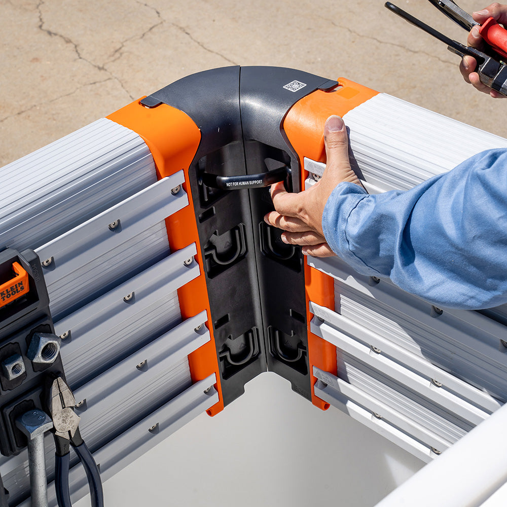 Klein Integrated Corner Piece, Rail System