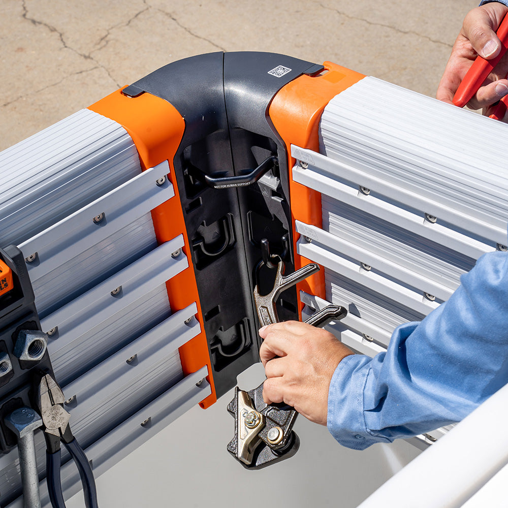 Klein Integrated Corner Piece, Rail System