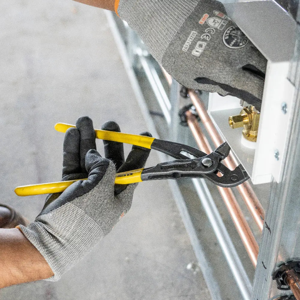 Klein Quick-Adjust Klaw™ Pump Pliers, 10-Inch Klein Tools