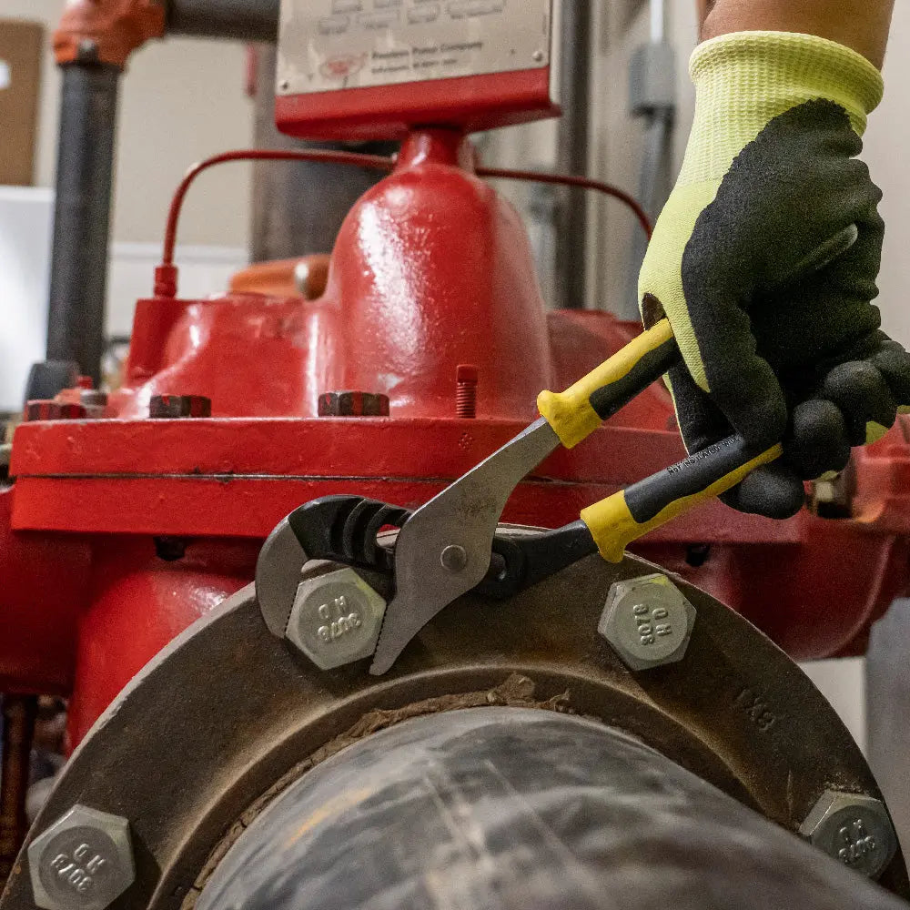 Klein Journeyman™ Pump Pliers, 10-Inch Klein Tools