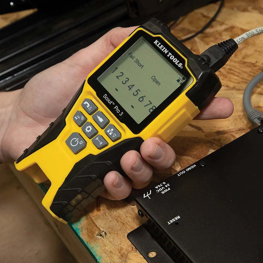 Klein Cable Tester Kit with Scout ® Pro 3 Tester, Remotes, Adapter, Battery Klein Tools