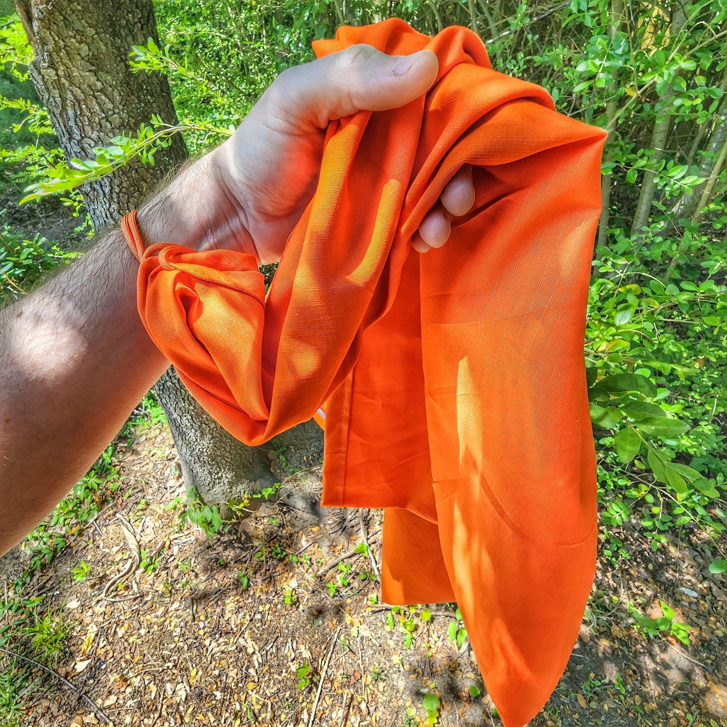 Bunk Towel - Multipurpose oversized bath towel, ground cloth, or privacy curtain. Superesse Straps LLC