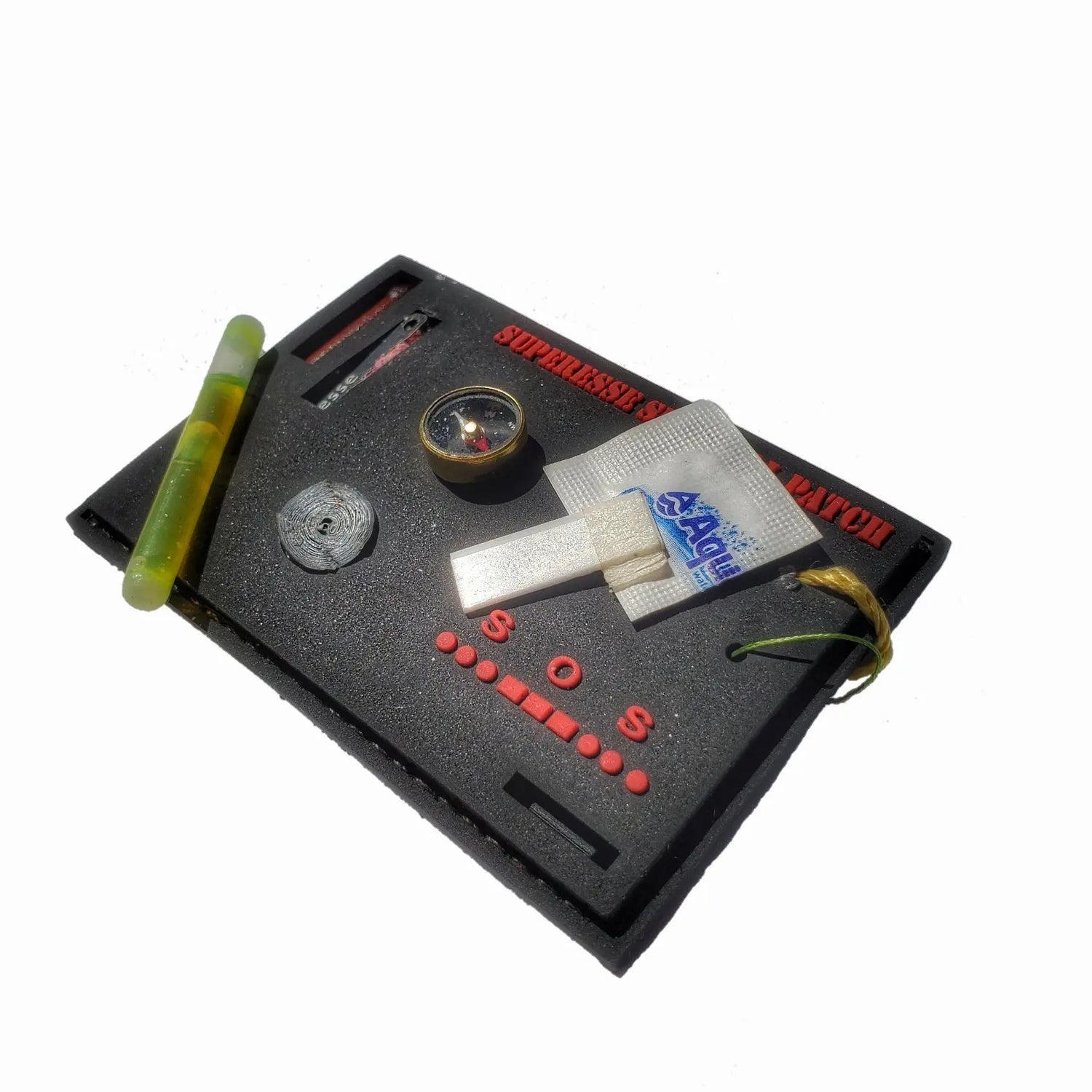 Superesse Survival Patch: Compartmentalized Micro EDC and Survival Kit Superesse Straps LLC