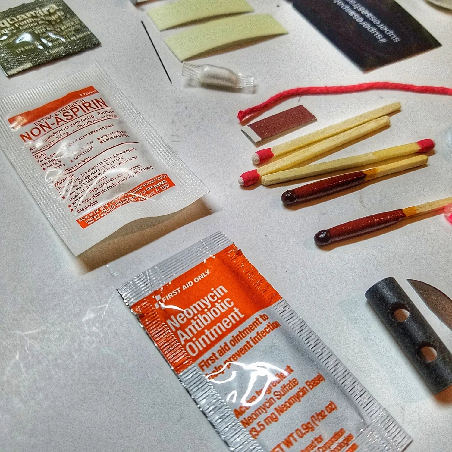 EDC Pocket Tin - Compartmentalized Survival Kits Superesse Straps LLC