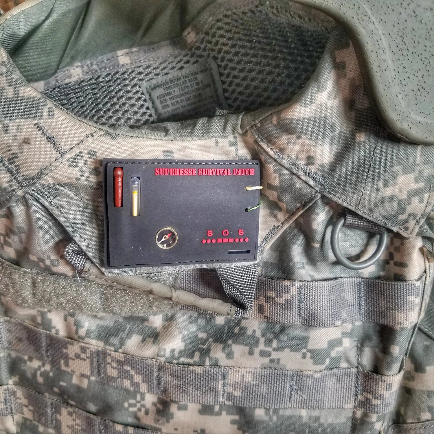Superesse Survival Patch: Compartmentalized Micro EDC and Survival Kit Superesse Straps LLC