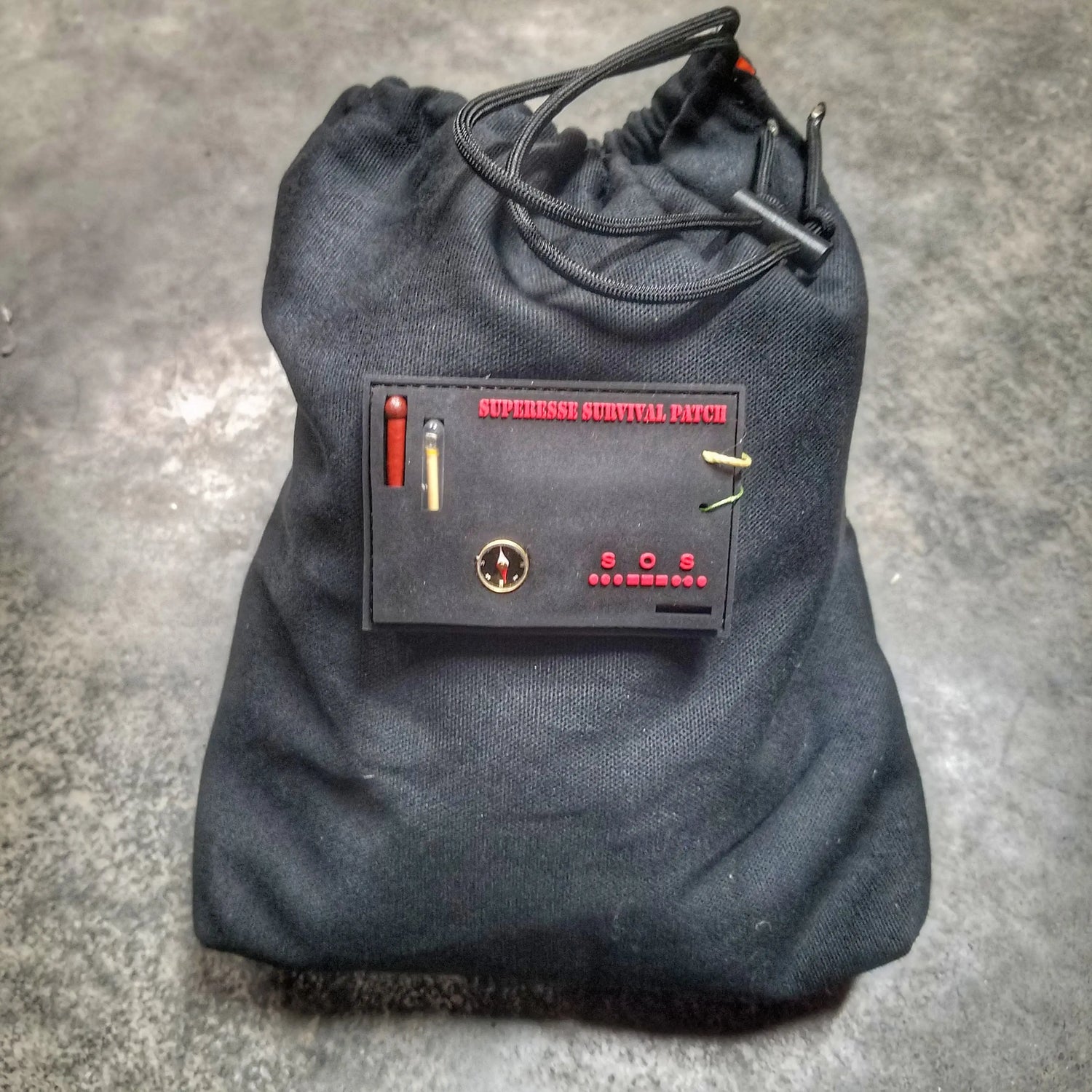 Superesse Survival Patch: Compartmentalized Micro EDC and Survival Kit Superesse Straps LLC