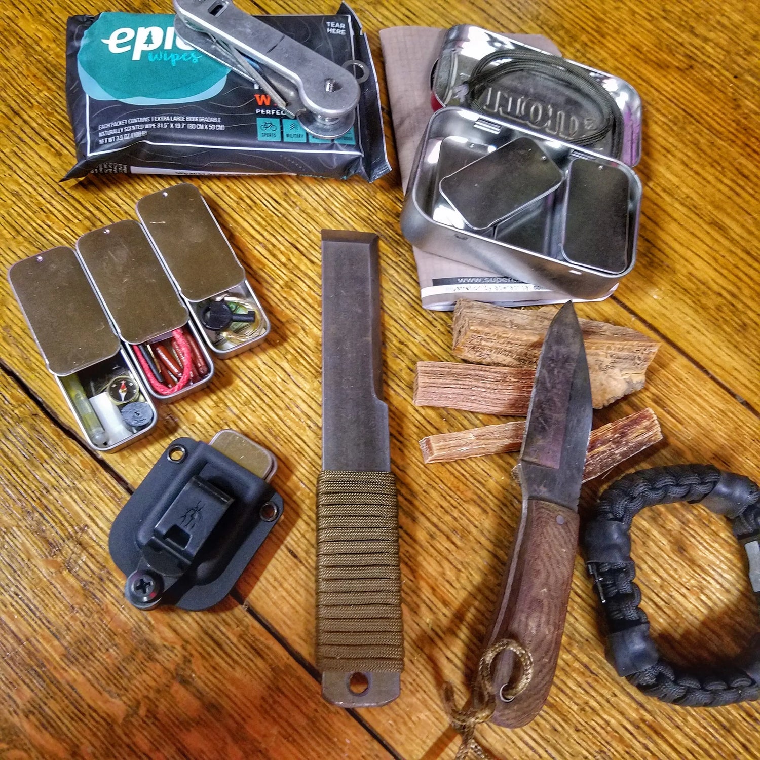 EDC Pocket Tin - Compartmentalized Survival Kits Superesse Straps LLC