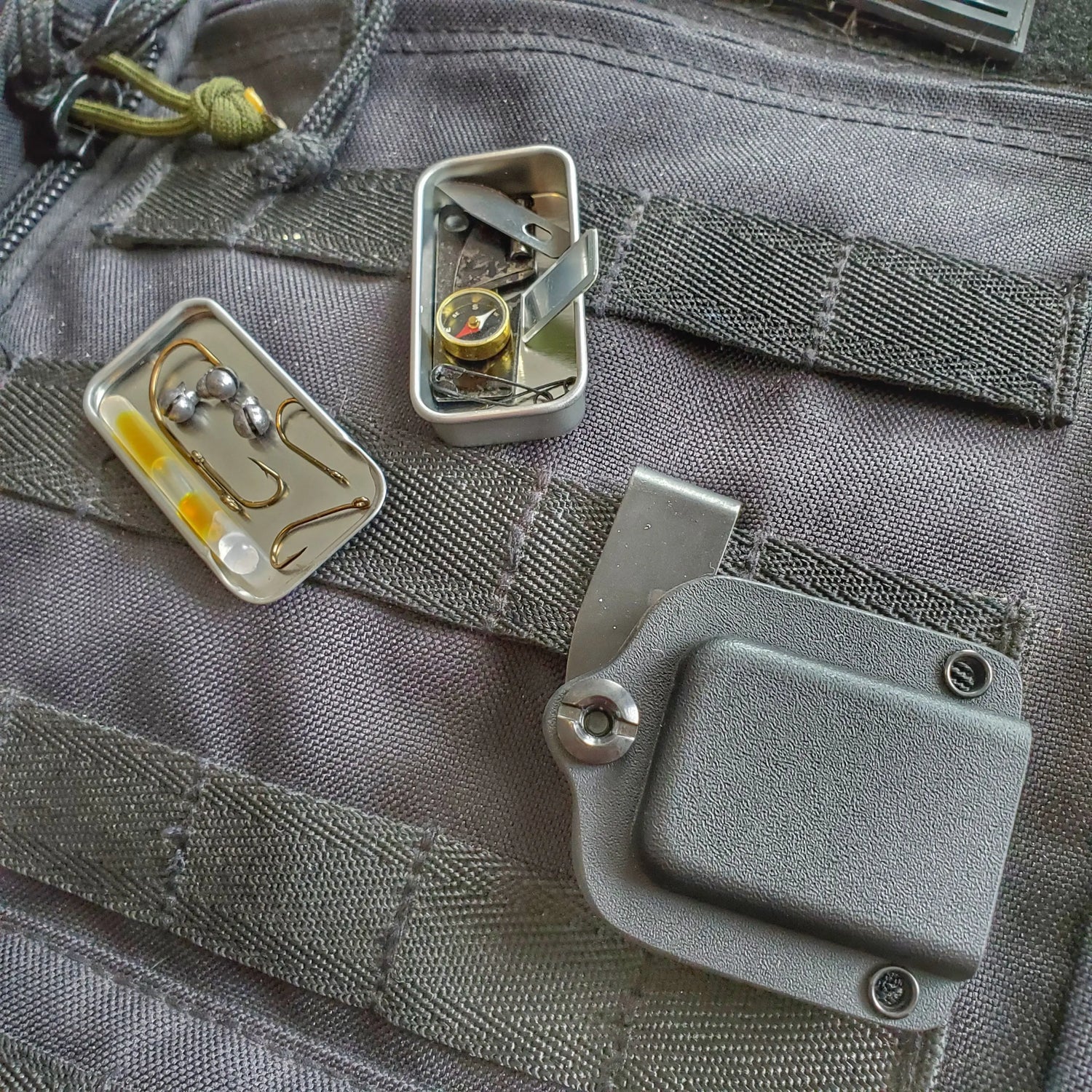 EDC Pocket Tin - Compartmentalized Survival Kits Superesse Straps LLC