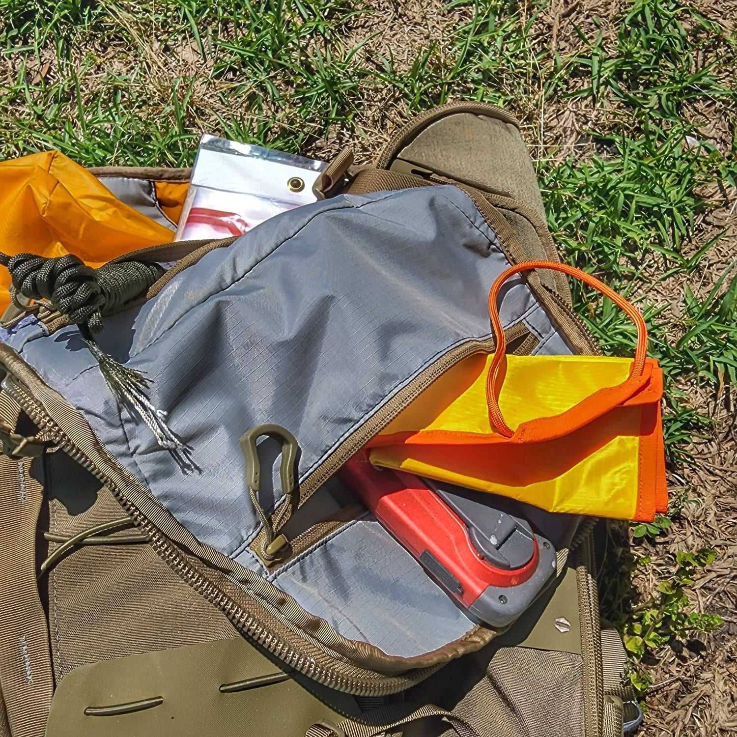 Marker Mat - Fluorescent Signaling Panel on Ripstop Pocket Hank Superesse Straps LLC