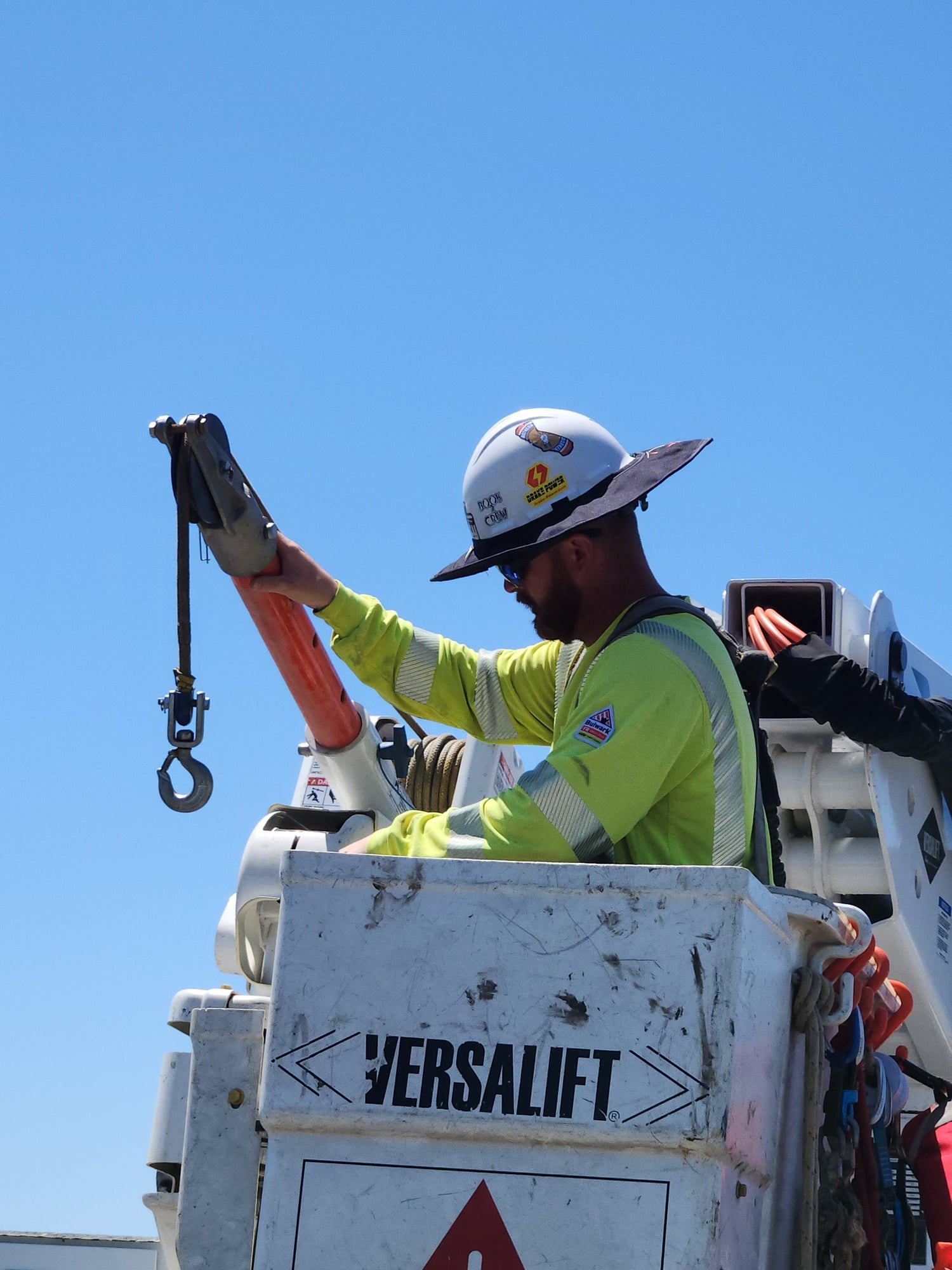 DRAKE POWER SUN SHADES