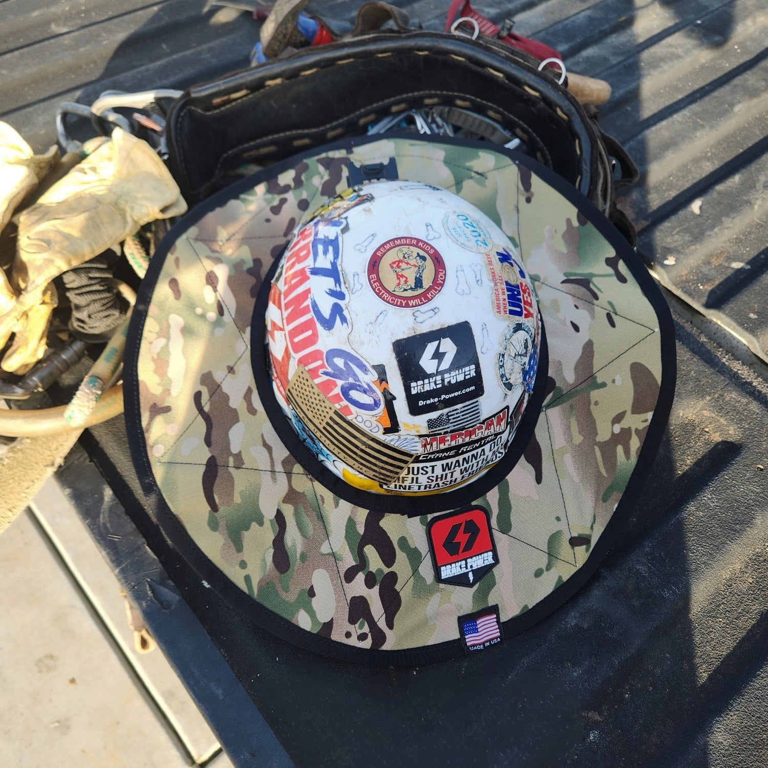 DRAKE POWER SUN SHADES