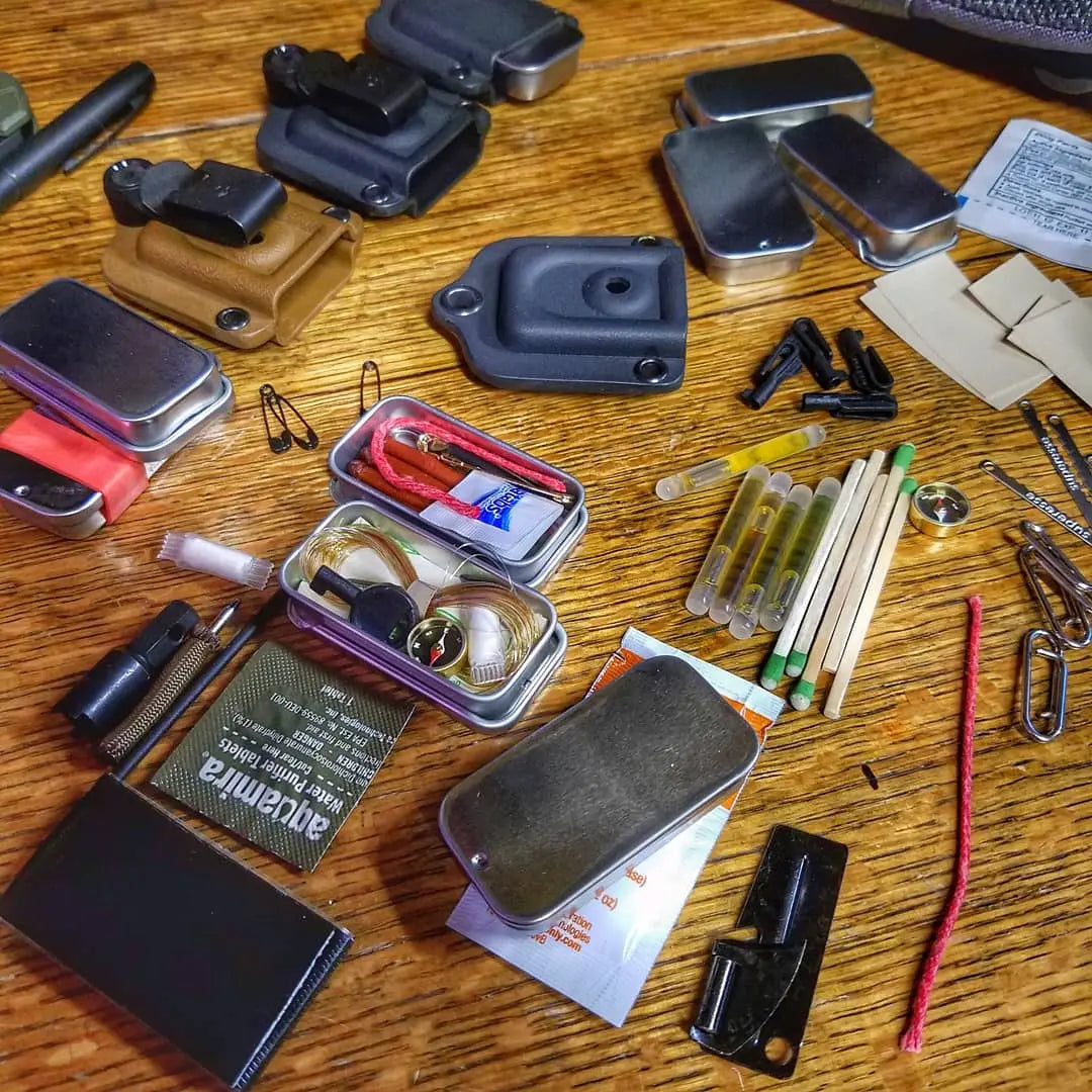 EDC Pocket Tin - Compartmentalized Survival Kits Superesse Straps LLC